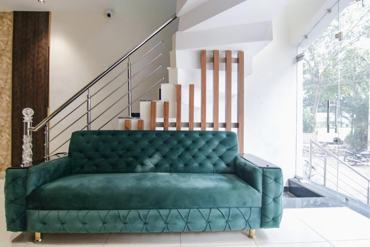 Fabhotel Spring Amritszár Kültér fotó