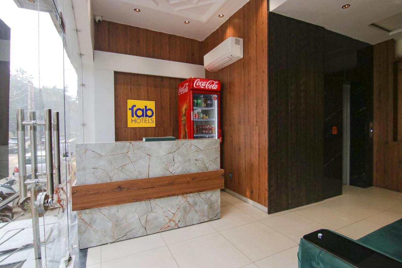 Fabhotel Spring Amritszár Kültér fotó